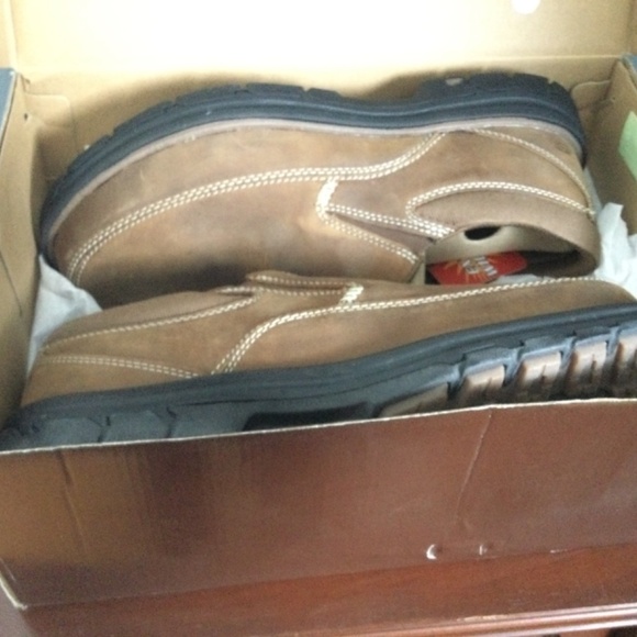 SKECHERS Men’s Leather Loafers…new in box. (Extra wide fit) - Picture 5 of 12